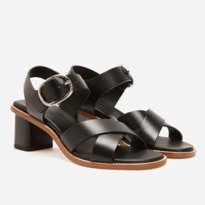 Everlane Italian Leather Buckle Heel (size 6)
